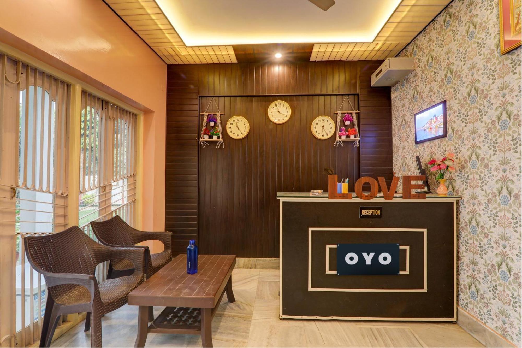 Hotel O Flagship Adbhut Moment Hotel Varanasi Ngoại thất bức ảnh