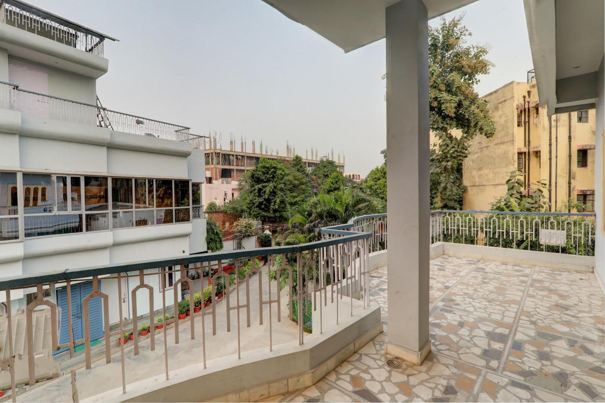 Hotel O Flagship Adbhut Moment Hotel Varanasi Ngoại thất bức ảnh