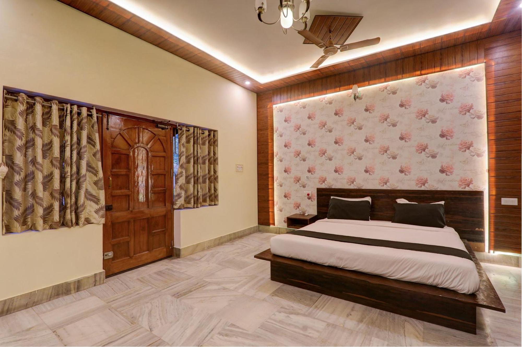 Hotel O Flagship Adbhut Moment Hotel Varanasi Ngoại thất bức ảnh